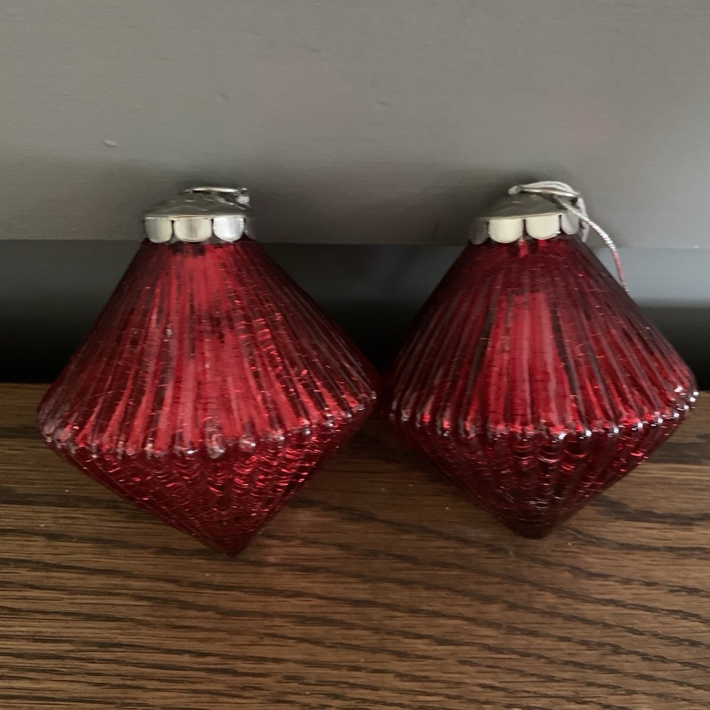 2 Vintage‎ Red Diamond Cracked Heavy  Glass Kugel Style Christmas Ornaments 5"